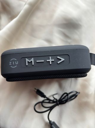 Altavoz Bluetooth Portátil ZIU 5W Negro