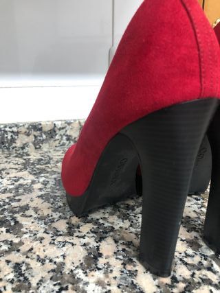 Zapatos de tacón rojos CATWALK