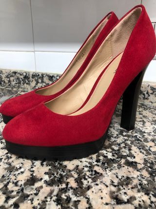 Zapatos de tacón rojos CATWALK