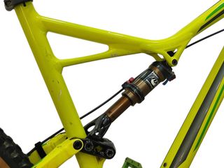 BICICLETA SPECIALIZED STUMPJUMPER FSR ELITE 650B AMARILLA RODADA 27.5"