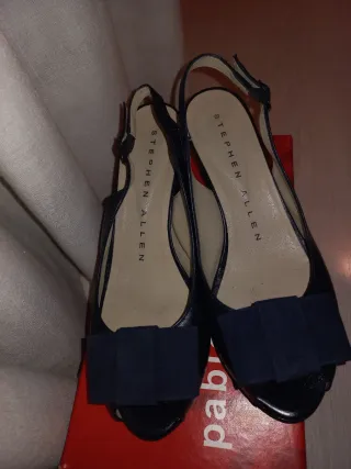 Tacones Stephen Allen Negros Peep Toe