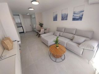 Piso en venta en Playa de los Boliches en Fuengirola