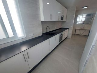 Piso en venta en Playa de los Boliches en Fuengirola