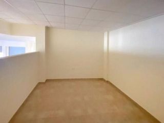 Local comercial en venta en Novelda