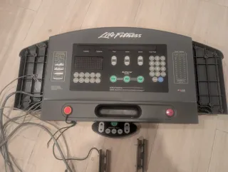 Consola Life Fitness t9i