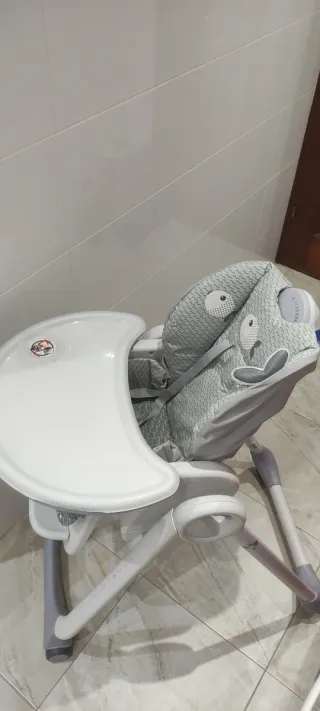 Trona Chicco Polly2Start gris peces