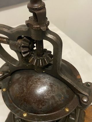 Antico Macina Caffè Peugeot OA