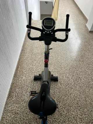 Bici Estática XCITING Negra y Azul