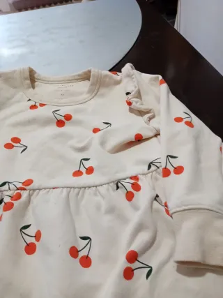 Vestitino panna con ciliegie