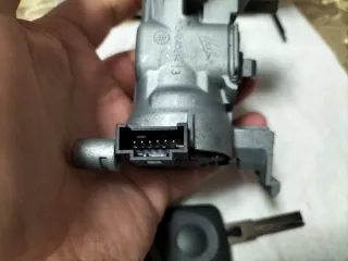 cerradura del interruptor PASSAT para B7 1K0905851