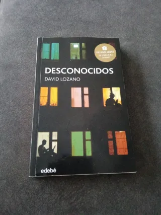 DESCONOCIDOS: Premio EDEBÉ de Literatura Juveni...