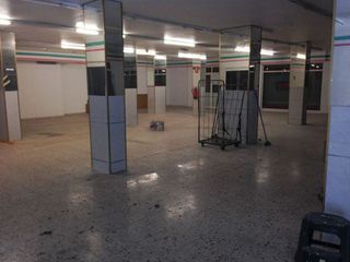Local comercial en venta en Petrer