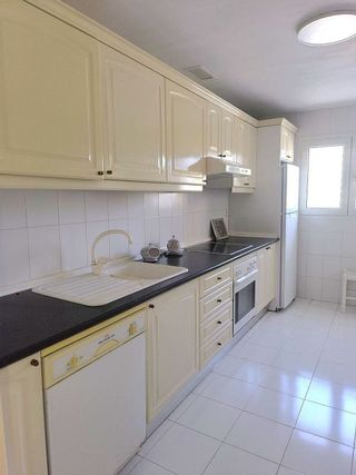 Piso en alquiler en Puerto Banús en Marbella