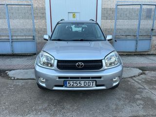 Toyota RAV4 4x4 gasolina 150cv