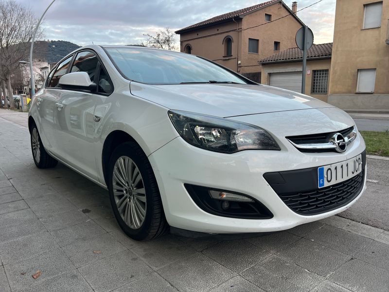 Opel Astra 1.6 115cv 115000KM 2015 foto 4