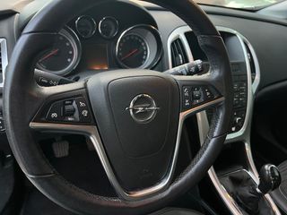 159€/Mes Opel Astra 1.6 115cv 115000KM 2015