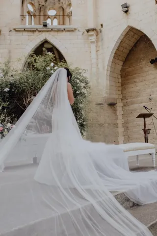 Velo de novia 4m encaje y pedrería