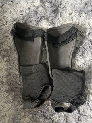 Espinilleras de fútbol TEAM QUEST