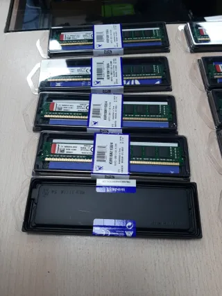 Lote 10 Memorias RAM Kingston 4GB DDR3