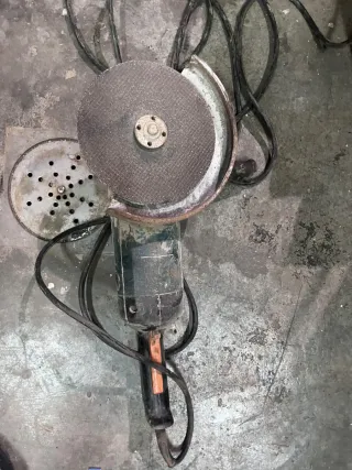 Amoladora angular eléctrica