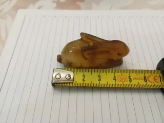 Piccola scultura coniglio cinese antica