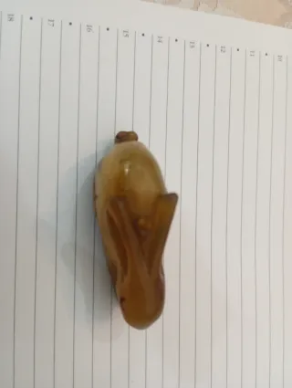 Piccola scultura coniglio cinese antica