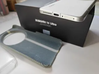 Xiaomi 14 Ultra blanco