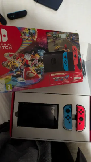 Nintendo Switch 1 Azul y Rojo