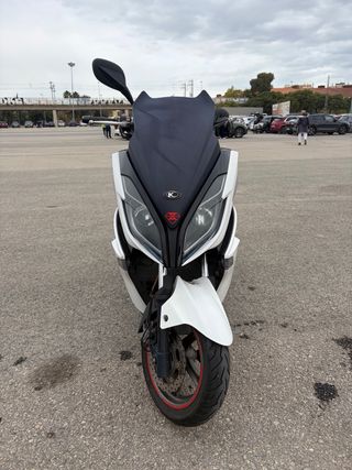 Kymco K-XCT 125 Scooter