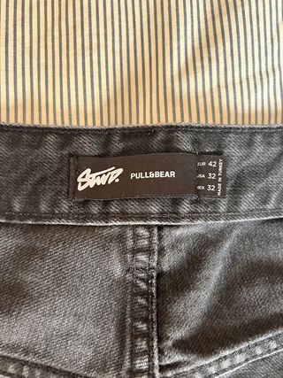 Pantalón vaquero negro Pull&Bear baggy