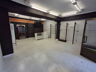Local comercial en venta en Natahoyo en Gijón