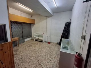 Local comercial en venta en Natahoyo en Gijón