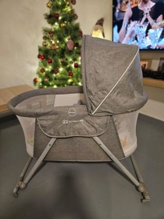 Minicuna Kinderkraft con mosquitera y colchón