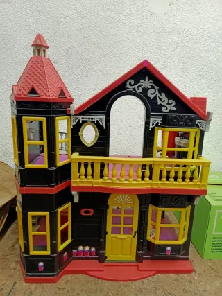CASA DE MUÑECAS