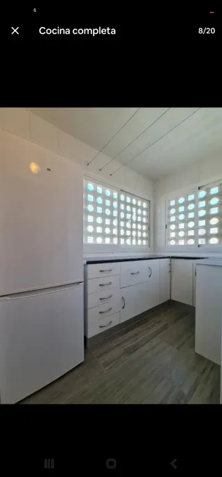 Apartamento reformado. 5 minutos Playa Levante.