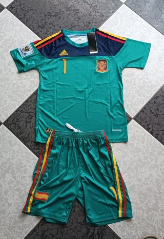 Conjunto España Casillas Mundial 2010 Niños TA