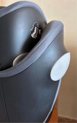 Seggiolino auto Cybex grigio
