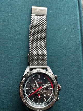 Reloj Lotus Cronógrafo Negro y Plateado