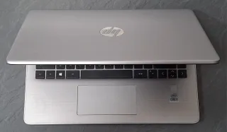 HP 340 G7 Intel Core i5 10ª Gen 256GB SSD 8GB RAM