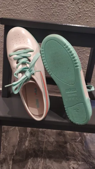 Zapatillas Fila Mujer Blancas y Turquesa