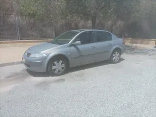 Renault Megane  Megane  2005