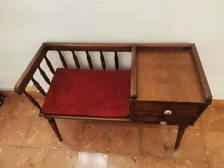 Sillón telefonero madera