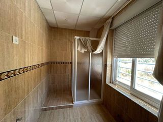 Nave industrial en venta en Loja