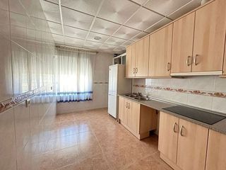 Nave industrial en venta en Loja