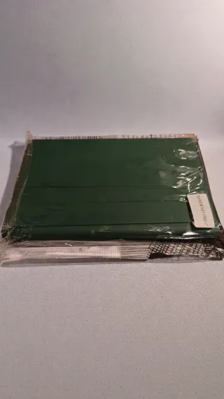 Funda con teclado verde 11"