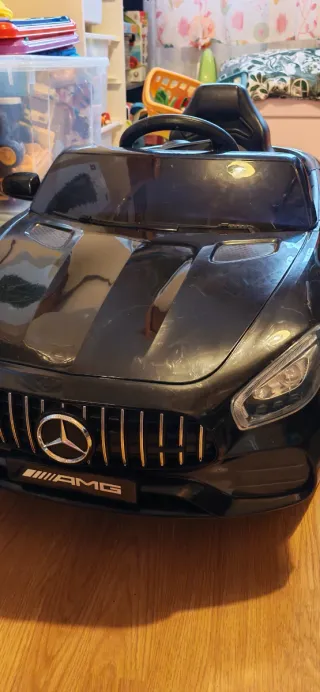 Coche Mercedes AMG teledirigido