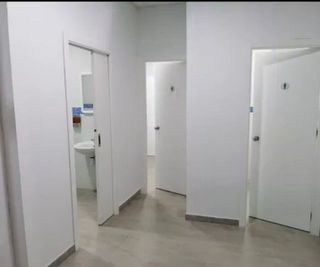 Nave industrial en venta en Coria del Río