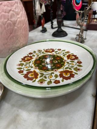 Fuente ovalada de cerámica de la marca San Claudio