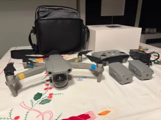 Dron DJI Mavic Air 2 Fly More Combo