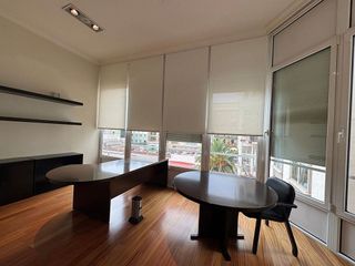 Oficina en alquiler en La Dreta de l'Eixample en Barcelona